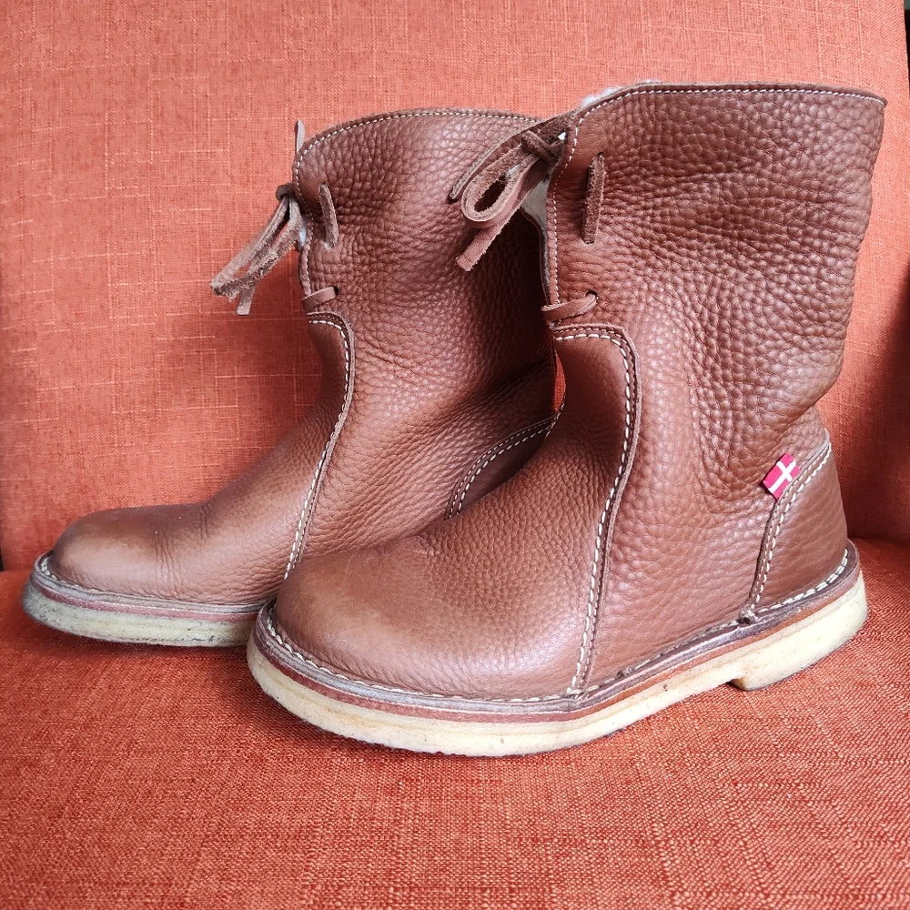 Women’s Brown Shearling-Lined Winter Ankle Boots
